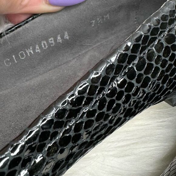Stuart Weitzman Snakeskin Patent Leather Bow Tassel Flats 7.5 - Picture 5 of 9